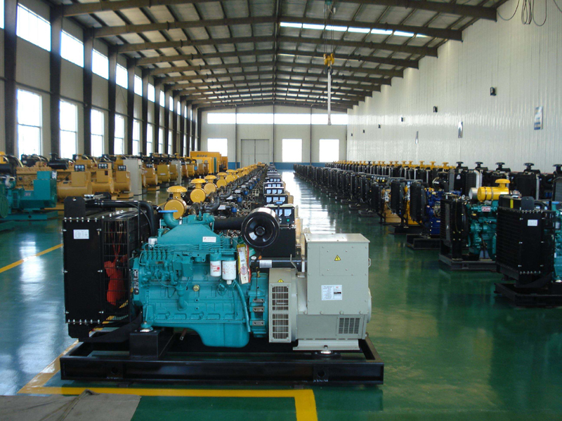 霞山租赁发电机-柴油发电机组冒蓝烟、冒黑烟、冒白烟故障分析