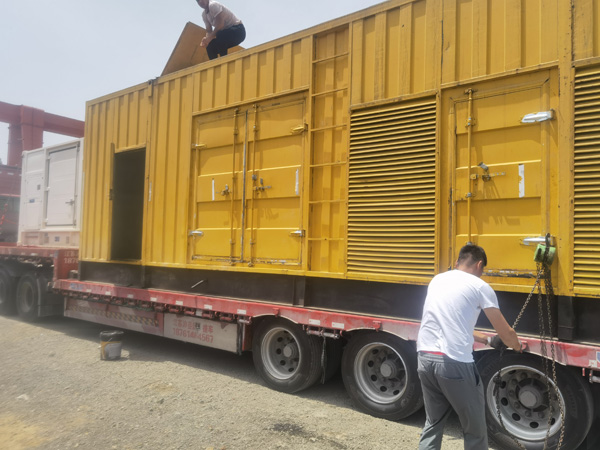 霞山发电机出租100KW发电机需要什么规格的电缆线？
