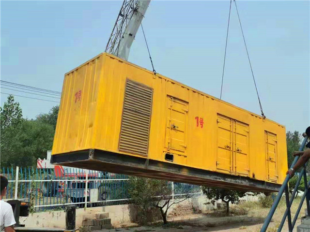 霞山300KW柴油发电机组油耗是多少？