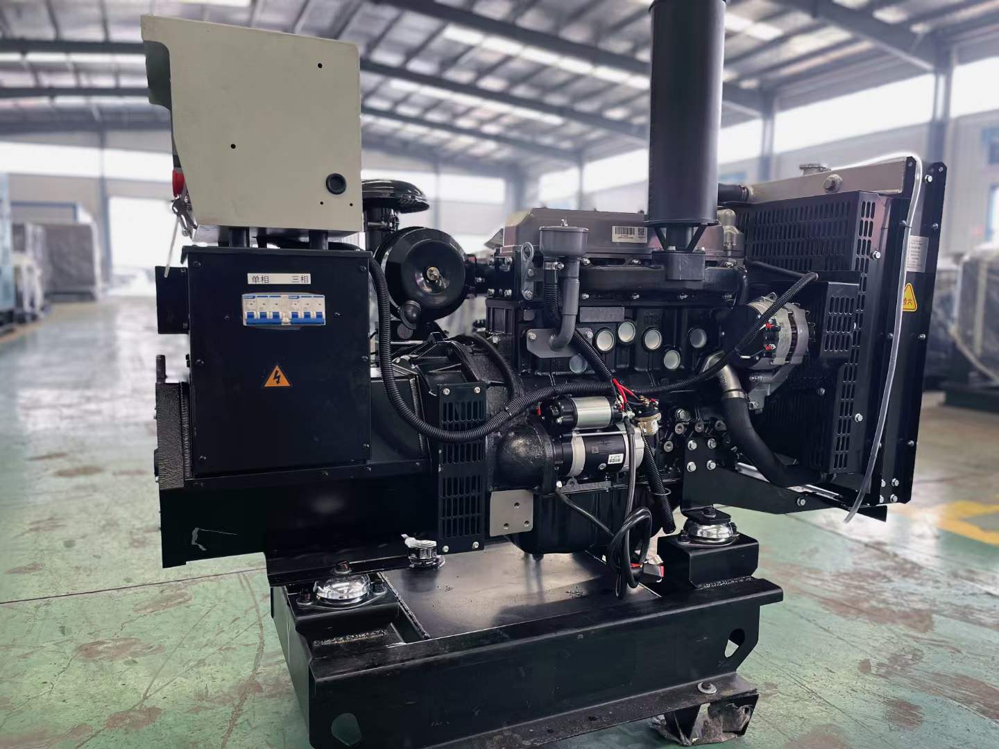 霞山如何降低电感性负载对发电机的影响？