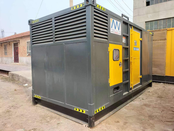 霞山柴油发电机输出电流大小是有什么决定的？