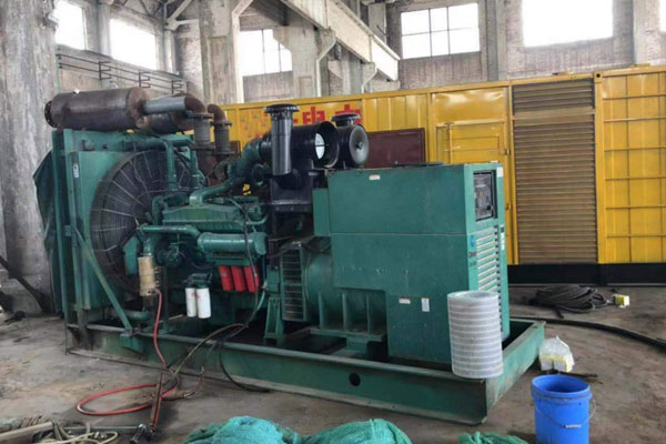 霞山发电机组的空气滤清器应该如何保养？