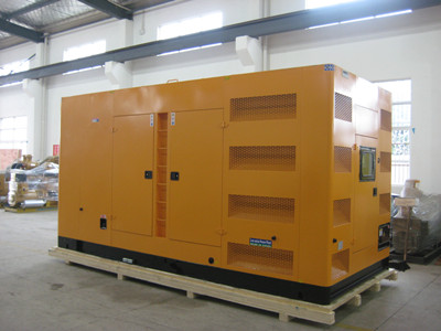 霞山不同类型的发电机组在冬季保养时的注意事项有何差异？