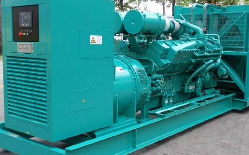 霞山柴油发电机组冬季使用中需要注意哪些事项？